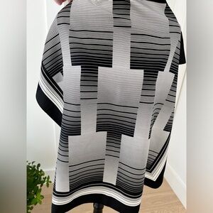 VINTAGE LA DEAR Square Scarf Made Italy Geometric Black White Design Mid Mod